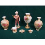 MIXED LOT OF ROYAL WORCESTER CERAMICS INCLUDING THE PARAKEET FIGURE, VASE BY K H BLAKE, ETC.