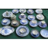 PARCEL OF VARIOUS BLUE AND WHITE CHINA AND CERAMICS INCLUDING TEA BOWLS, CUPS AND BOWLS, ETC.