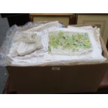 BOXED LOT OF VARIOUS LINENS