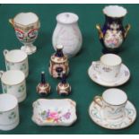 MIXED LOT OF VARIOUS CERAMICS INCLUDING ROYAL CROWN DERBY, ETC.