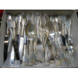 PARCEL OF MODERN 925 HALLMARKED SILVER FLATWARE INCLUDING KNIVES,