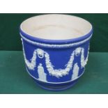 LARGE BLUE AND WHITE WEDGWOOD JASPERWARE CERAMIC PLANTER,