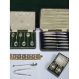 MIXED LOT INCLUDING SILVER SPOONS, SILVER HANDLED KNIVES, SILVER GILT CAMEO BRACELET,