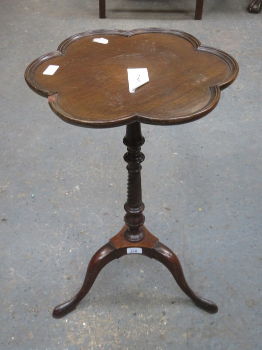 SHAPED TOPPED TRIPOD TABLE