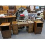 ART DECO STYLE WALNUT VENEERED DRESSING TABLE,