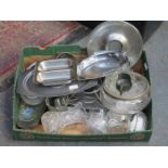 SUNDRY LOT INCLUDING GLASSWARE, KITCHENWARE AND STAINLESS STEEL, ETC.