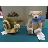BOXED STEIFF CLASSIC BEAR AND BEIGE SNAIL
