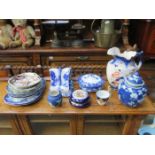 PARCEL OF SUNDRY CERAMICS INCLUDING BLUE AND WHITE CHEESE DISH, ORIENTAL GINGER JAR,