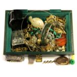 A jewellery box and contents.