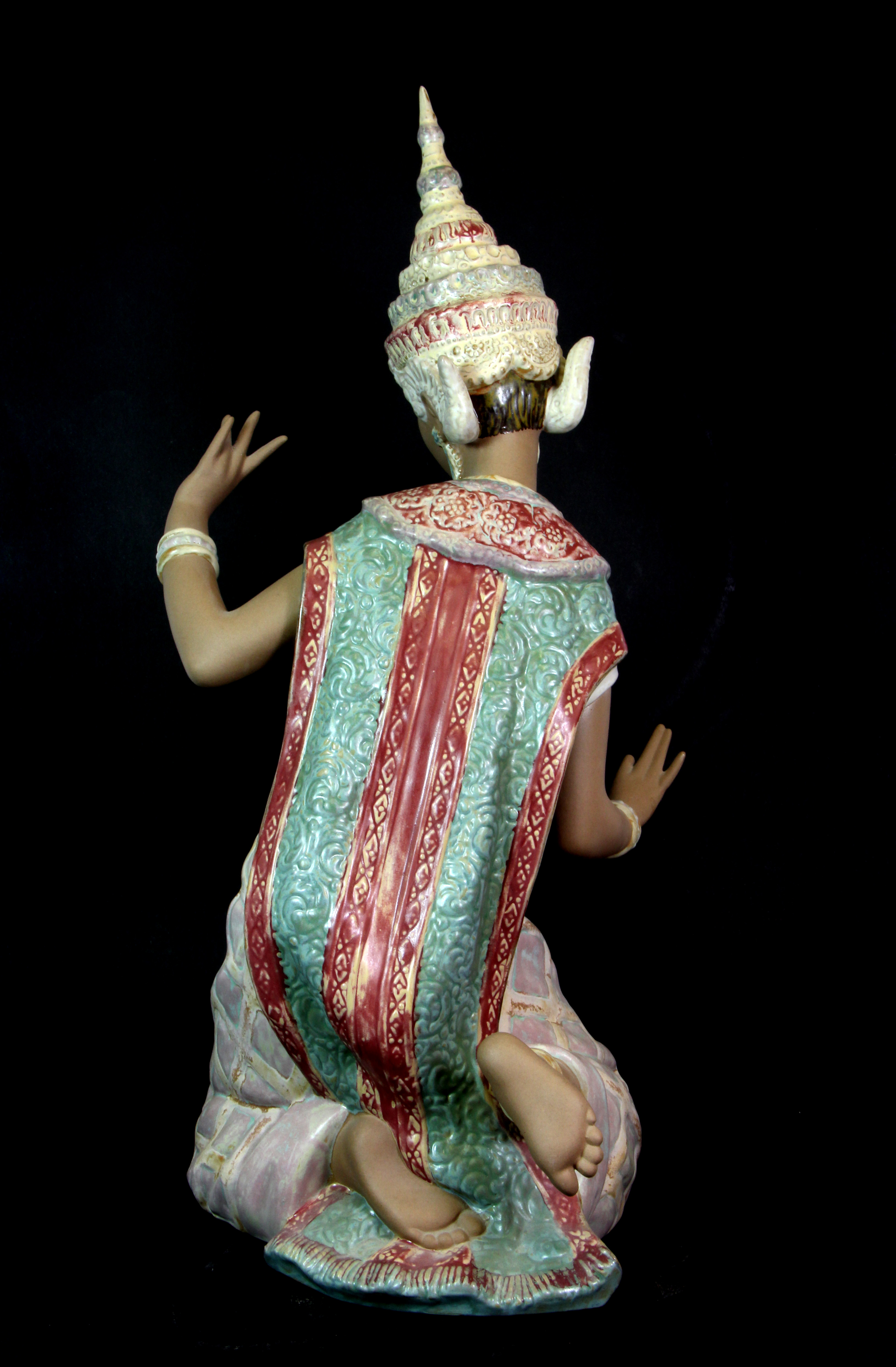 A large Lladro pottery figure of a Thai dancer, H. 43cm. - Image 2 of 3