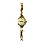 A lady's Everite 9ct yellow gold wrist watch.