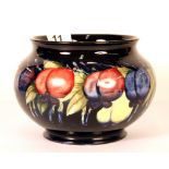 An early Moorcroft pottery bowl, H. 13cm, Dia. 18cm.