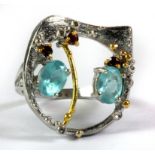 A Hana Maae designer 925 silver gilt apatite and tourmaline set ring, (O).