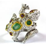 A Hana Maae designer 925 silver gilt emerald and amethyst set adjustable lizard ring.