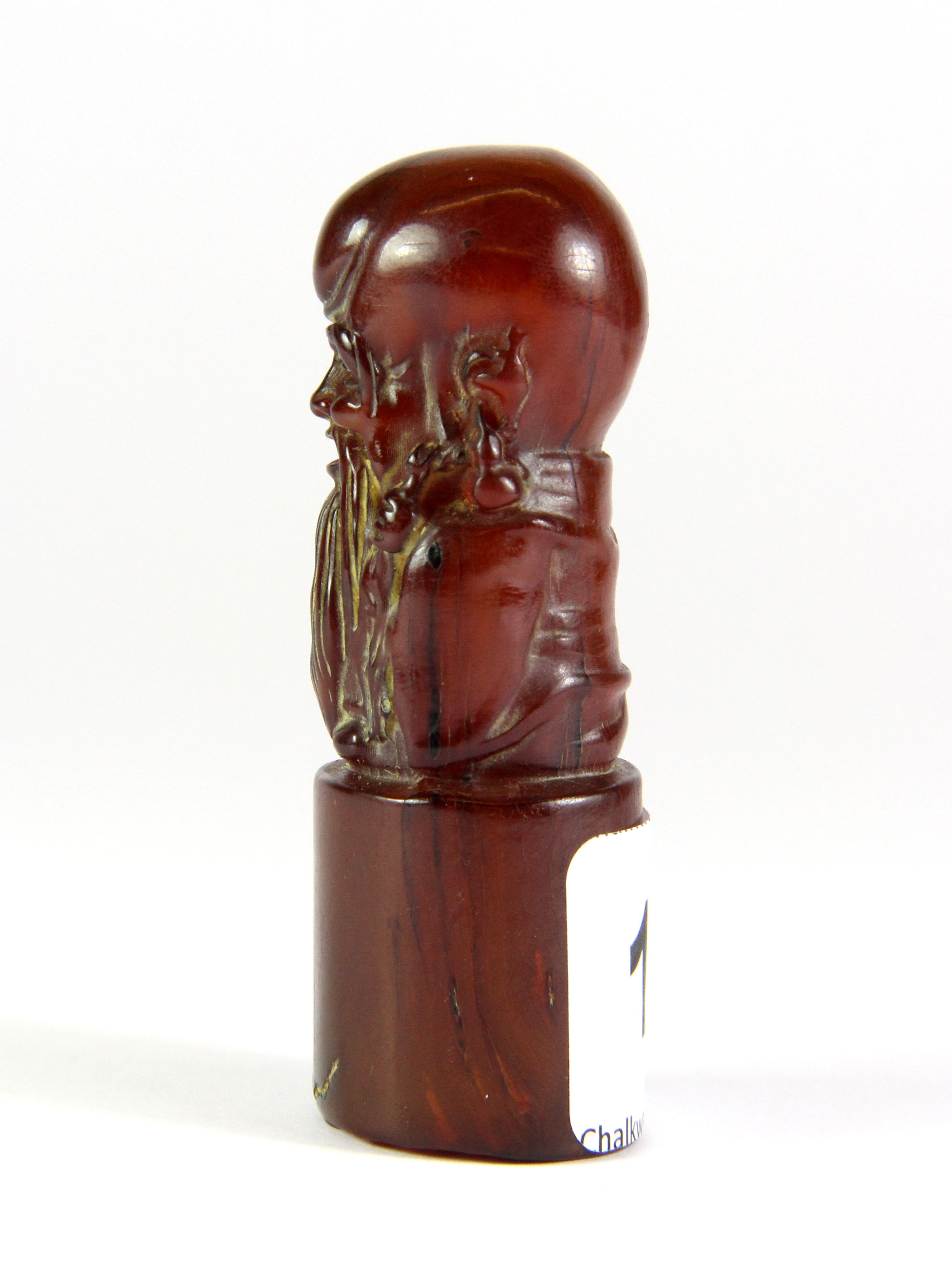 A carved Chinese horn seal, H. 6.5cm. - Image 2 of 5