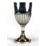 A hallmarked silver goblet, H. 16cm.