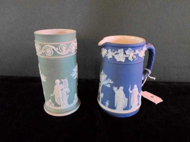 Two pieces of 19th century Wedgwood Jasperware,