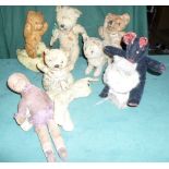 A quantity of mid-20th century and later Georgian stuffed toys, to include: bears, a cat,
