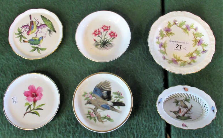 Six assorted pin dishes, to include examples by Herend, Royal Worcester, Coalport and Paragon China.