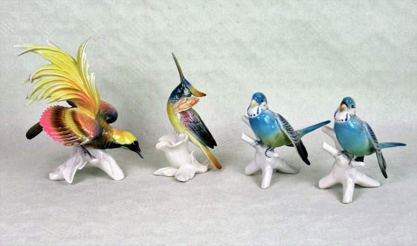 Four Karl Ens bird figurines, to include: a pair of Budgerigars,