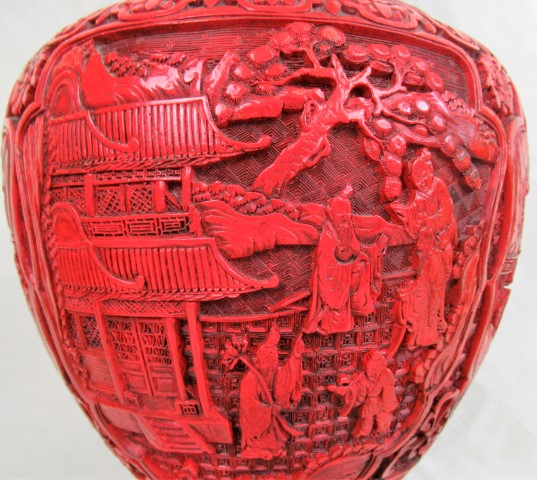 An early 20th century Chinese Cinnabar red lacquered baluster vase of imposing form, - Bild 3 aus 5