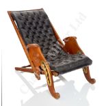 AN EDWARDIAN STEAM YACHT DECK CHAIR