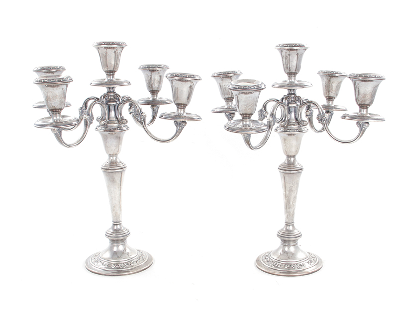 Pair Gorham sterling live-light candelabra pattern 1130, H14" Dia.12 1/2" (2pcs) Provenance: