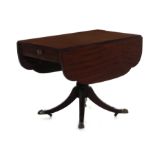 Federal mahogany drop-leaf table, manner of Duncan Phyfe