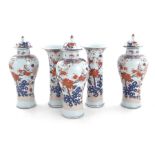 Chinese Imari porcelain five-piece garniture set (5pcs)