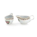 Pair Chinese Export porcelain sauceboats (2pcs)