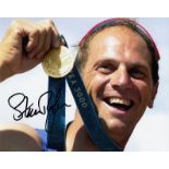 Steve Redgrave signed 10 x 8 colour photo of the retired British rower. Winner of 5 consecutive gold