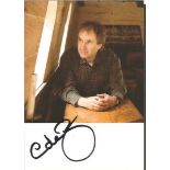 Chris de Burgh signed 6 x 4 inch colour photo. British-Irish singer songwriter and
