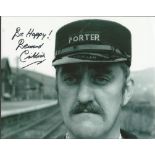 Bernard Cribbins signed 10x8 b/w photo from classic The Railway Children. Good Condition. All signed