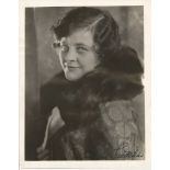 Marie Sundelius signed 10x8 black and white photo. 4 February 1882, 27 June 1958 was a Swedish-