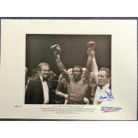 Maurice Hope signed 16x20 b/w photo from World light-middleweight championship fight in 1980. Good