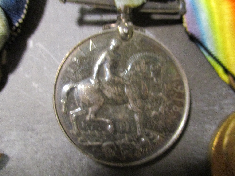 A World War One trio to 2038 Sgt W White, Essex R, and a 1939-1945 Defence medal, together with a - Bild 6 aus 17