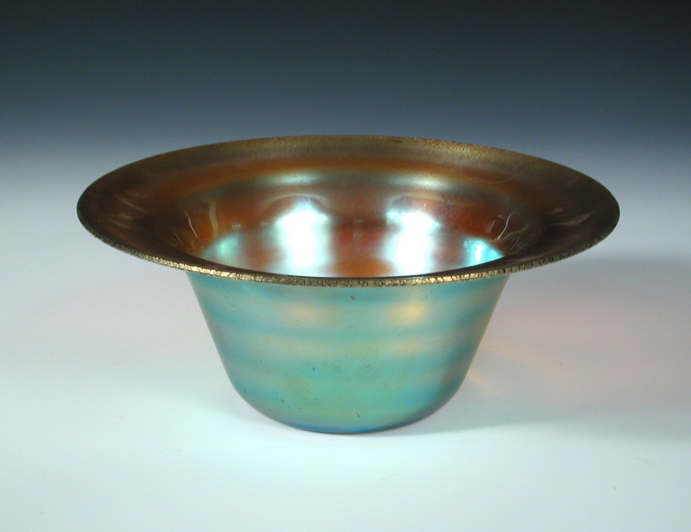 Attributed to WMF, an Ikora iridescent glass bowl, with flared rim, unmarked 9 x 21½cm (4 x 8in)