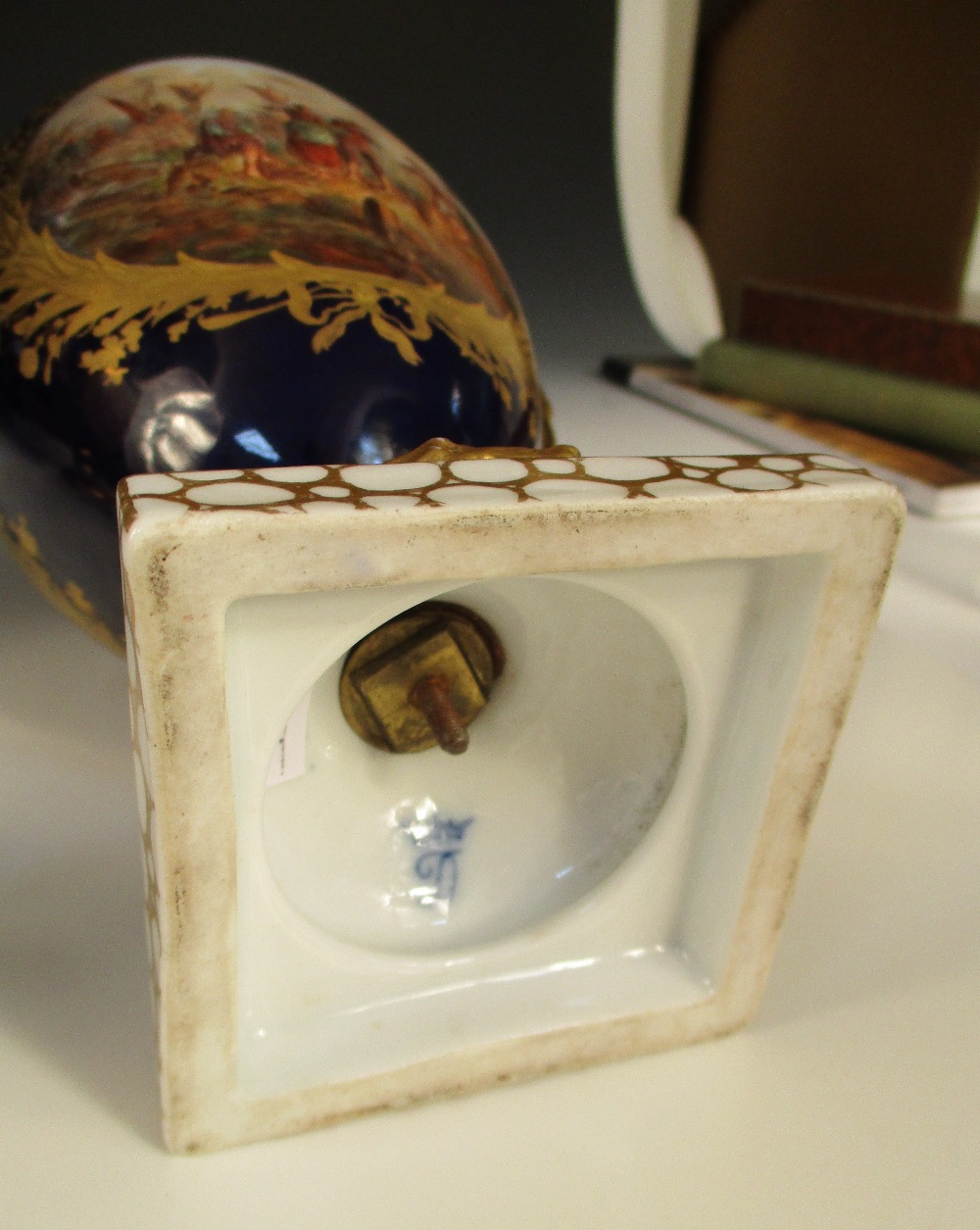 A pair of late 19th century Dresden pot-pourri two-handled vases and covers, the urn shape cobalt - Image 8 of 8