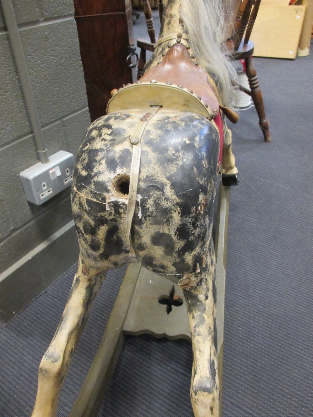 A mid 20th century dapple grey rocking horse, 84cm high - Bild 4 aus 4