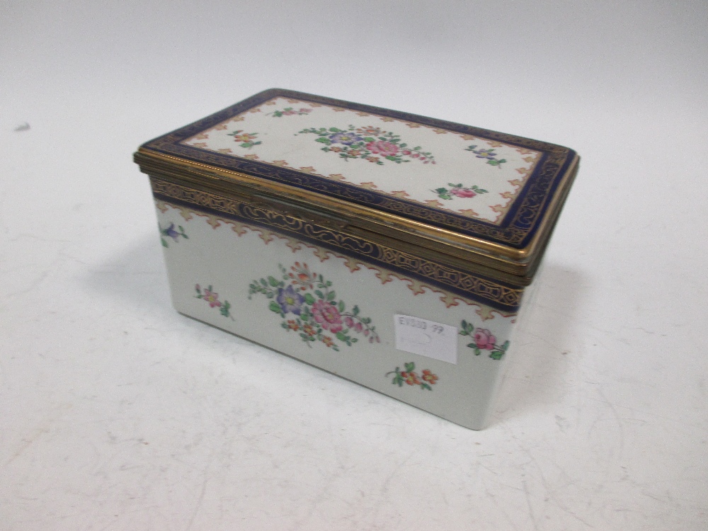 A Spode porcelain table box