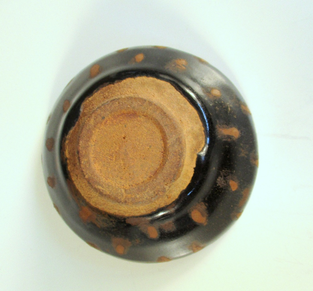 A pair of 'Oil Spot' bowls, the rounded conical shaped glazed in the Song style with brown spots - Image 4 of 6
