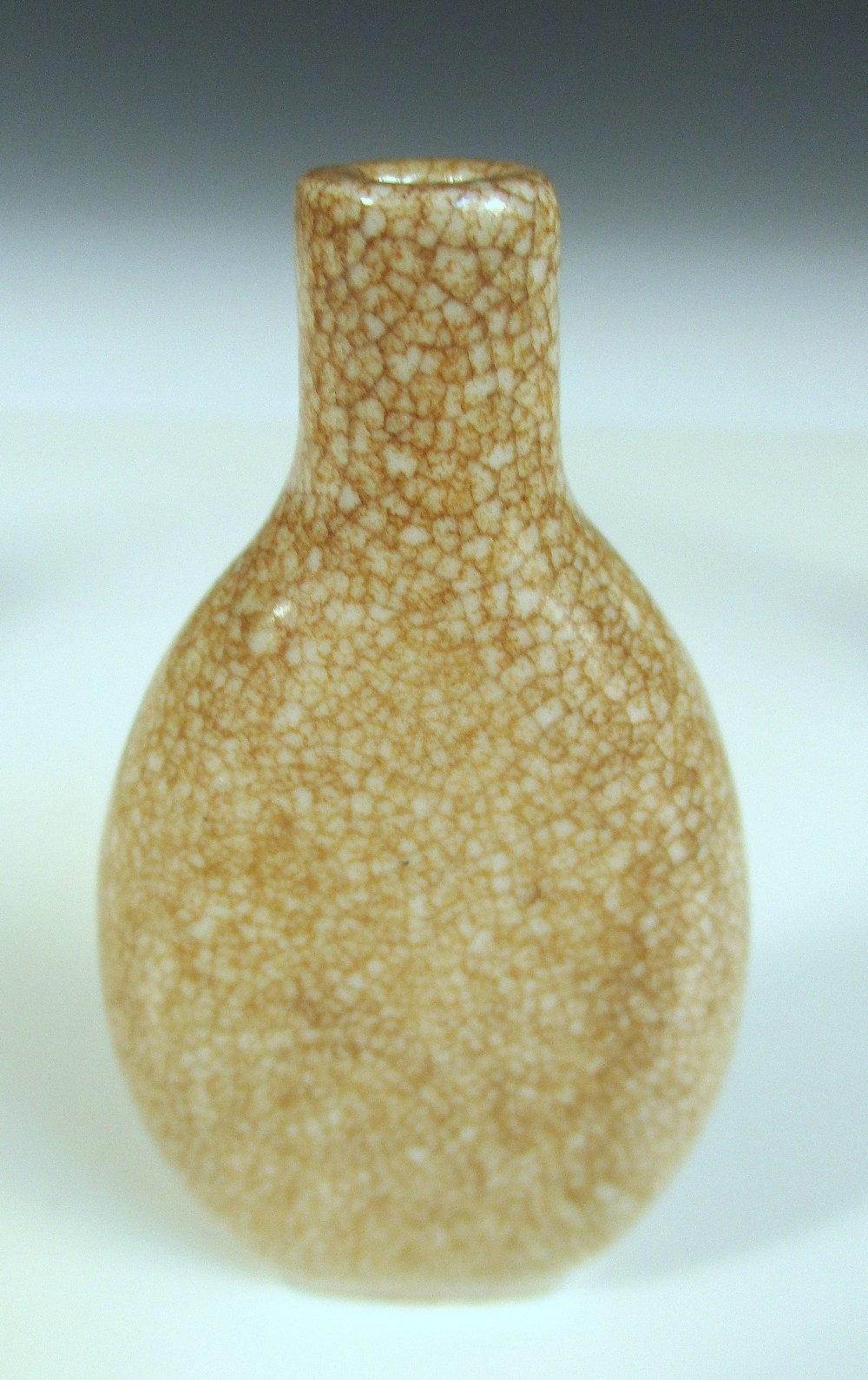 Two crackleware miniature vases and a snuff bottle, the tallest of bottle shape, 8.5cm (3.25in) - Image 4 of 7