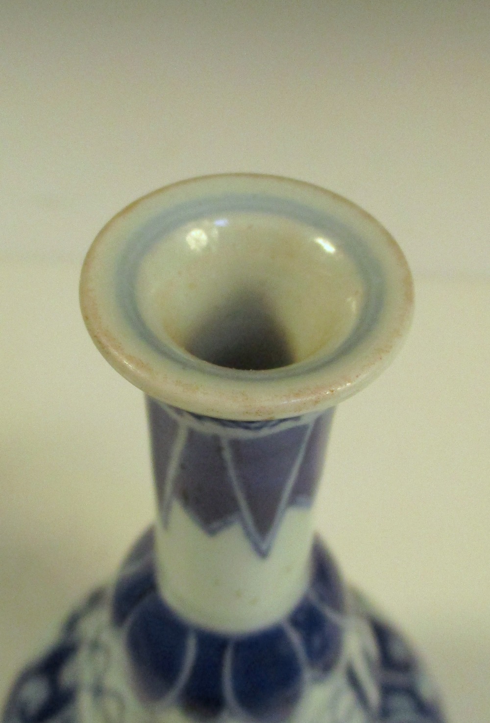 A pair of Kangxi style blue and white double gourd vases, the cylindrical necks with flared rims - Image 8 of 9