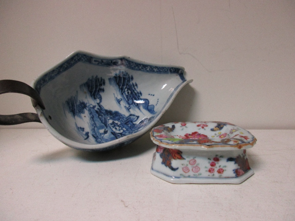 An 18th century Chinese trencher salt and blue and white sauceboat, the salt painted with a - Image 2 of 3