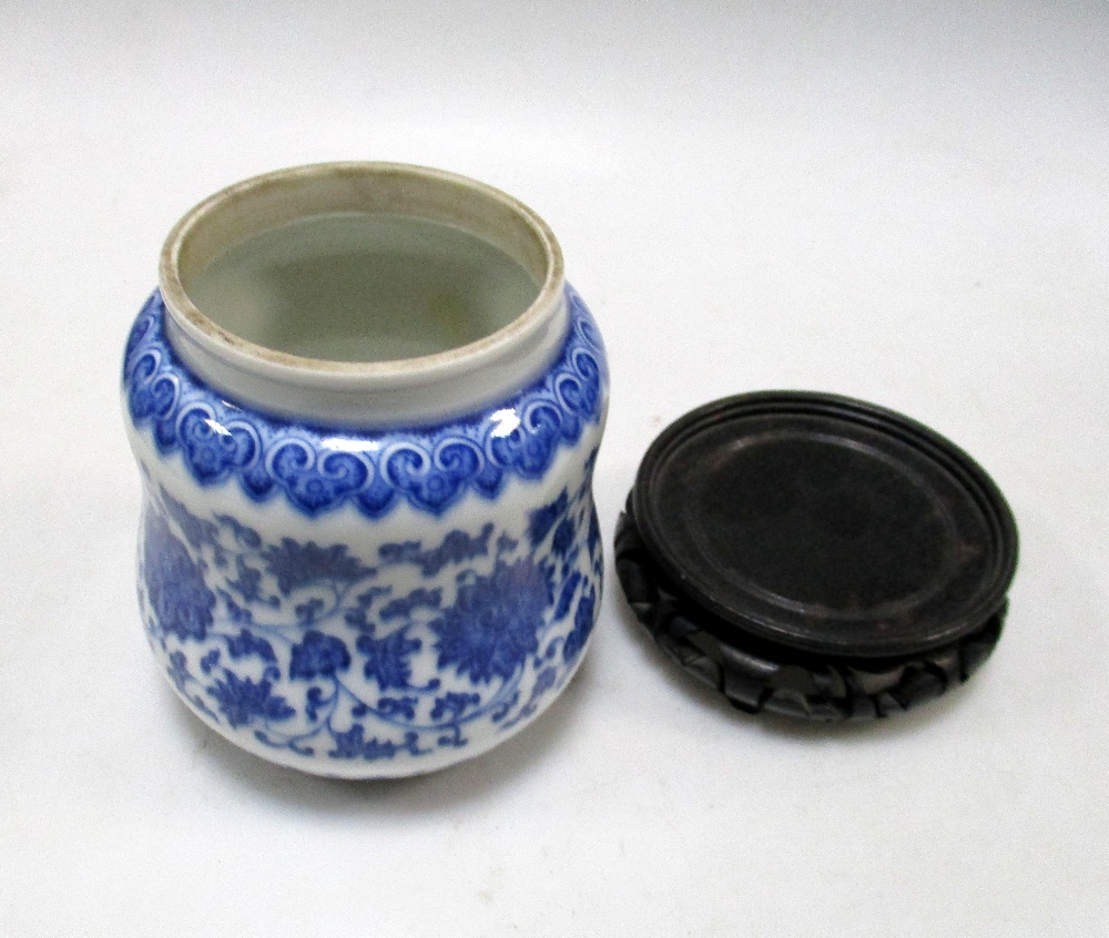 A Ming style blue and white jar painted with a ruyi lappet band on the rounded shoulders, the - Image 2 of 4