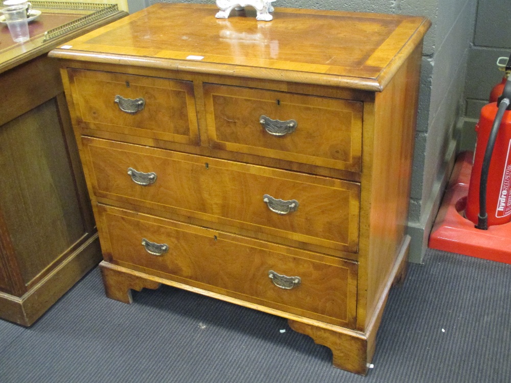 An 18th century style walnut chest of drawers, 80 x 84 x 48cm