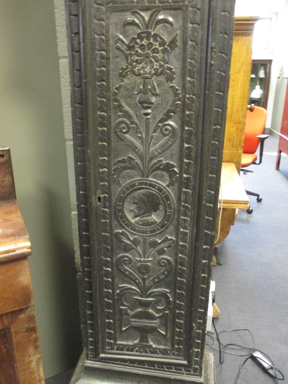 An 18th century oak longcase clock, George Thornburgh, London, with brass dial, later carved case, - Bild 6 aus 6