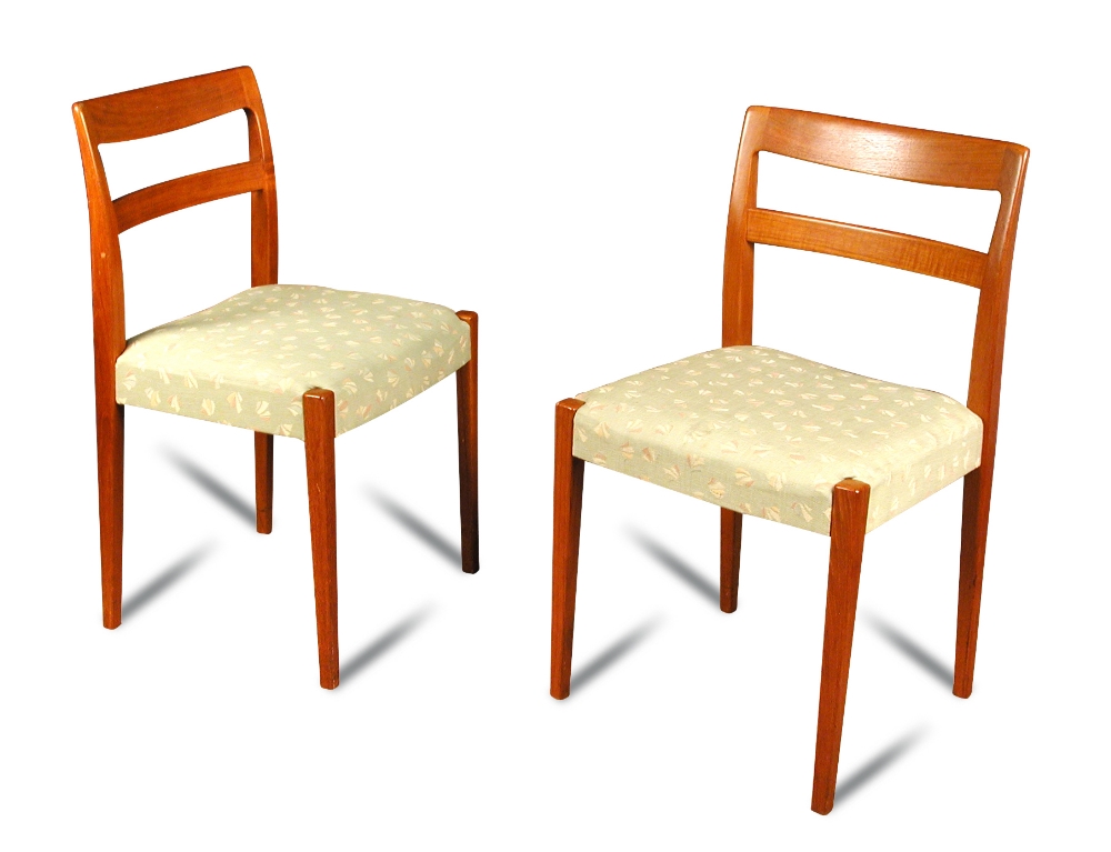 Nils Jonsson for Troeds, a set of six teak Garmi dining chairs, the shaped bar backs and re-