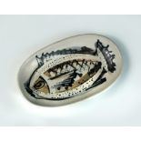 § Marianne de Trey (British, 1913-2016), a small dish, painted with a fish, impressed seal mark 14½