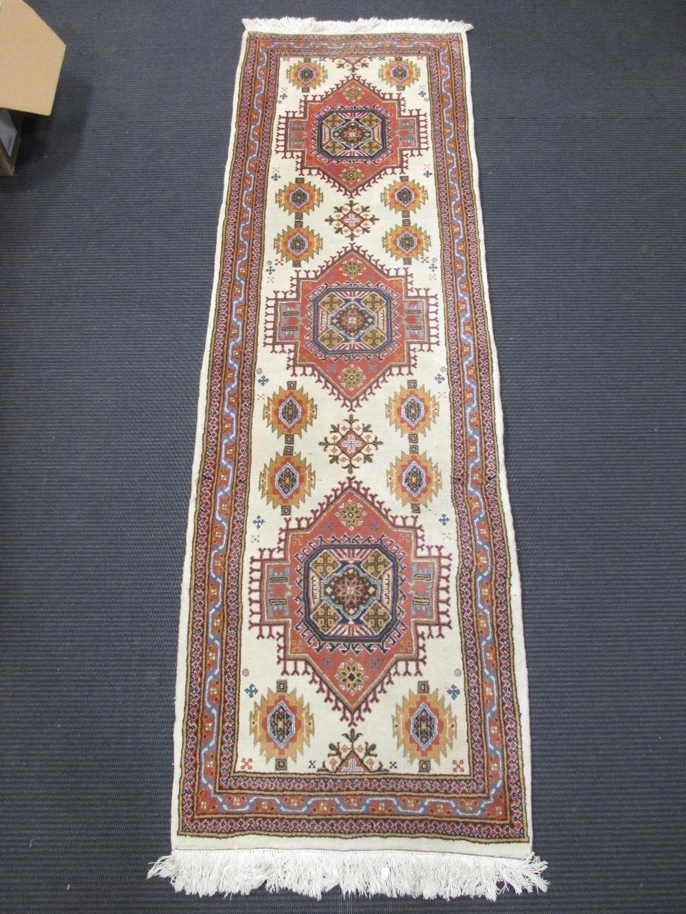 A near pair of ivory ground runners largest 252 x 65cm (2) - Image 4 of 6